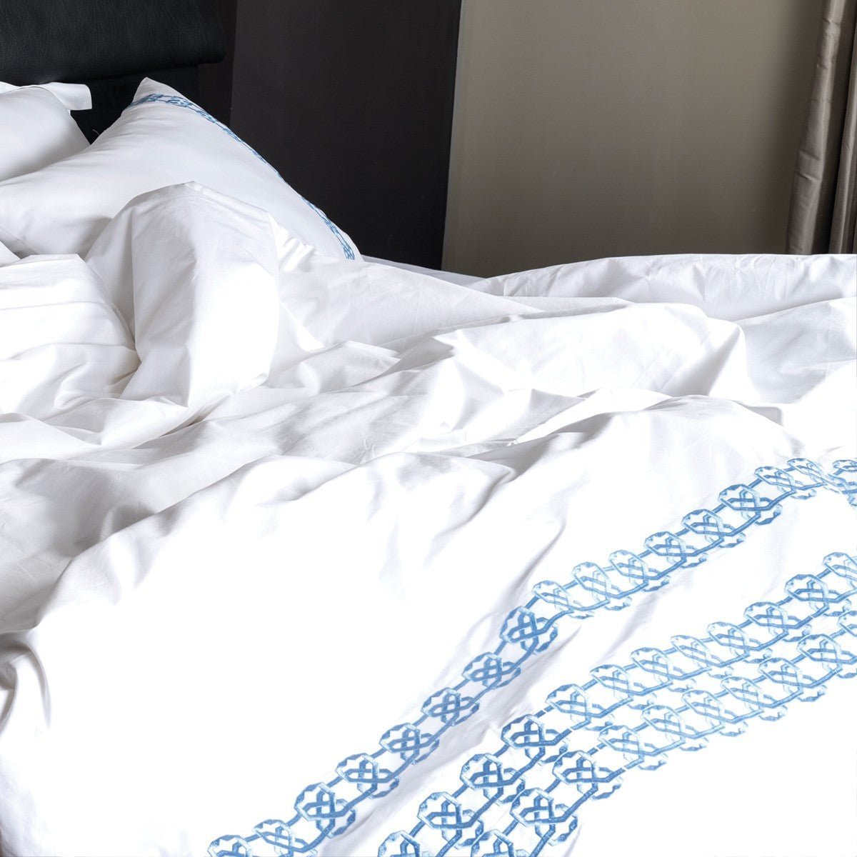 Pyxis Duvet cover - Siddharth by MKC